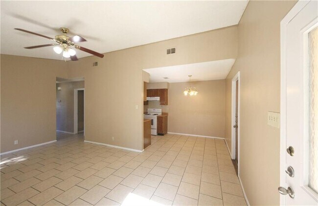 9802 Brasher Dr in Austin, TX - Building Photo - Building Photo