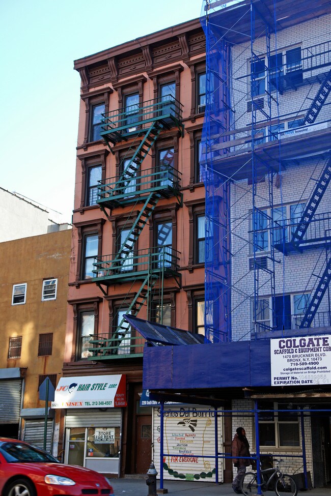 2290 Second Ave in New York, NY - Foto de edificio - Building Photo