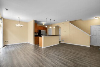 4932 Montauk Dr in Plainfield, IL - Building Photo - Building Photo
