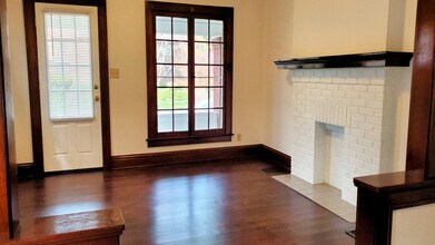 115 W North Broadway St in Columbus, OH - Building Photo - Building Photo