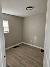 5821 US-92 in Plant City, FL - Foto de edificio - Building Photo