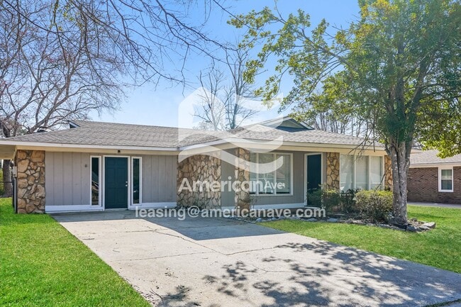 210 Scarborough Rd in Centerville, GA - Building Photo - Building Photo