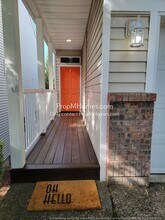 13660 SW Wrightwood Ct in Portland, OR - Building Photo - Building Photo