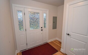 320 Schadle Rd in Perkasie, PA - Building Photo - Building Photo