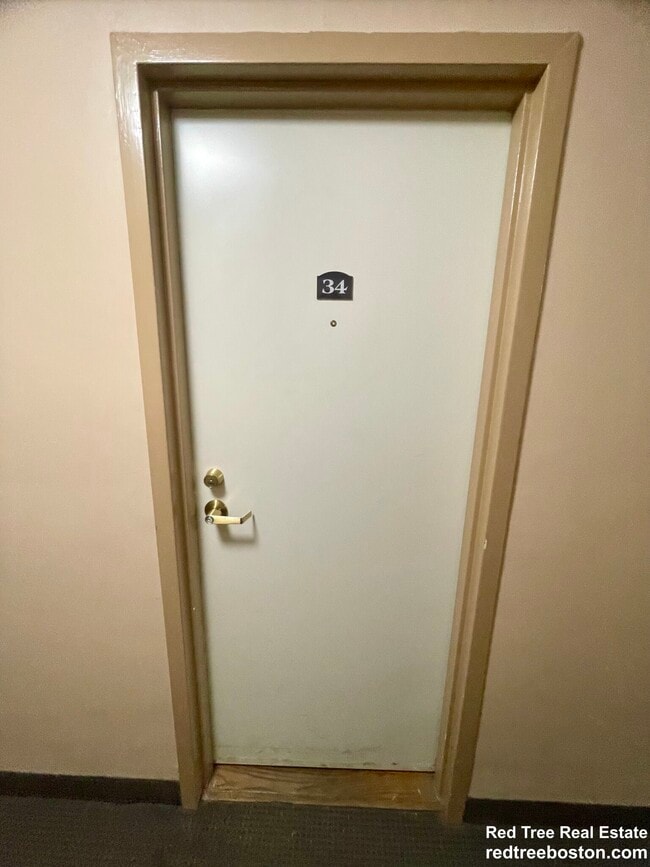 property at 24 Whites Ave