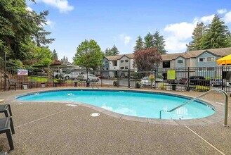 Ascent in Kirkland, WA - Building Photo - Building Photo