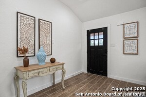 1851 Dawson St in San Antonio, TX - Building Photo - Building Photo