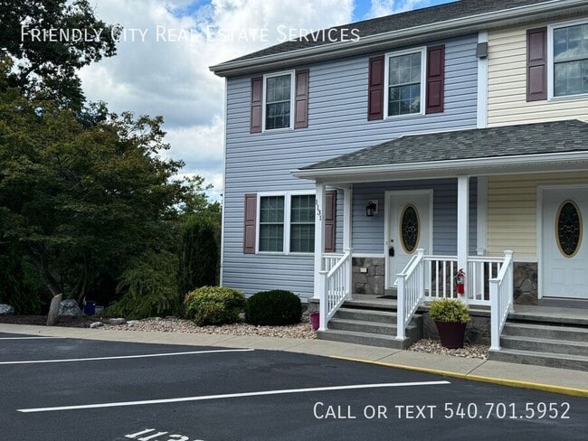 1131 Lincolnshire Dr in Harrisonburg, VA - Building Photo - Building Photo