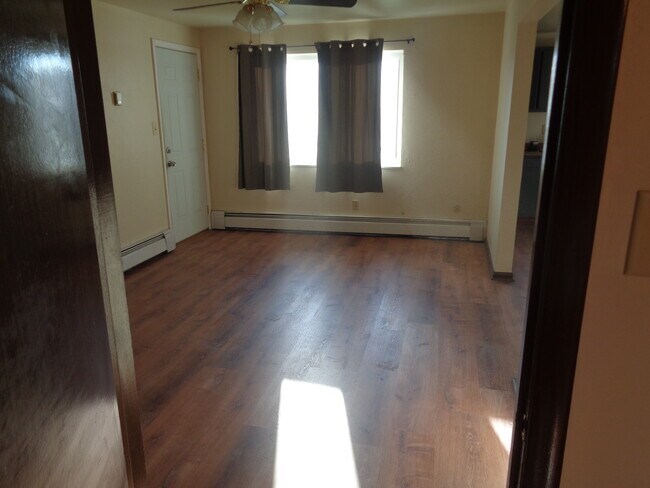 708 Paul St, Unit 3 in Carnegie, PA - Building Photo - Building Photo