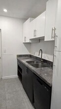 3801 SW 31st Dr in West Park, FL - Building Photo - Building Photo