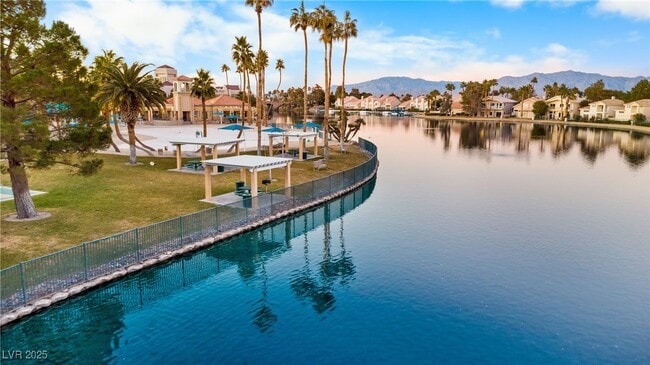 2736 Crystal Beach Dr in Las Vegas, NV - Building Photo - Building Photo