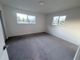 2 Starglow Cir in Sacramento, CA - Building Photo