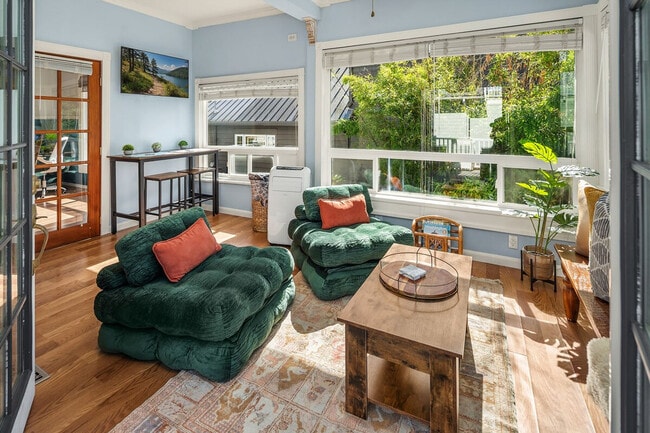 property at 3668 SW Othello St