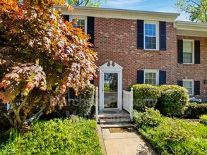 106 E Bay Ct in Mauldin, SC - Building Photo - Building Photo