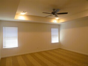 21314 Catelonia Yew Ct in Tomball, TX - Building Photo - Building Photo