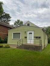 2023 7th Ave E in Hibbing, MN - Building Photo - Building Photo