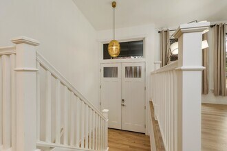 917 Duchess Rd in Bothell, WA - Building Photo - Building Photo