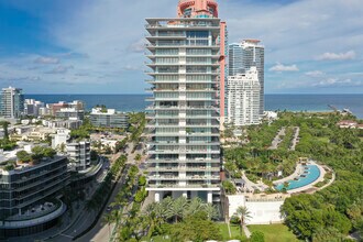 Apogee in Miami Beach, FL - Foto de edificio - Building Photo