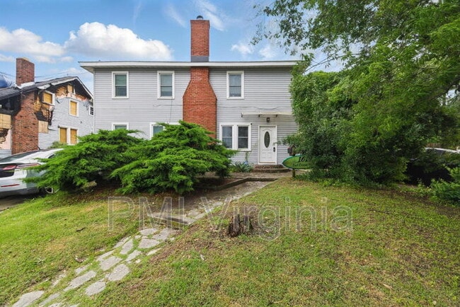 1619 E Ocean View Ave in Norfolk, VA - Building Photo - Building Photo