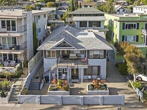 274 Cliff Dr, Unit 3 in Laguna Beach, CA - Building Photo - Building Photo