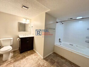 12911 E Cornell Ave in Aurora, CO - Building Photo - Building Photo