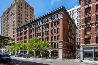 115-127 Crosby St in New York, NY - Foto de edificio - Building Photo