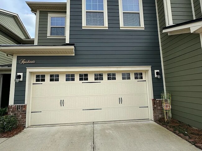 property at 225 Butterfly Pl