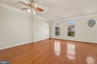 4505 Henley Pl in Fairfax, VA - Building Photo - Building Photo