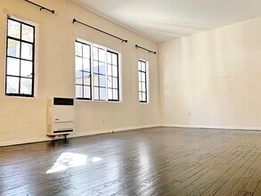 620 N Sweetzer Ave in West Hollywood, CA - Building Photo - Building Photo