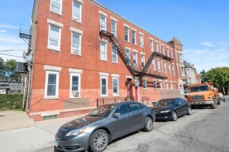 2026 S Washtenaw in Chicago, IL - Building Photo - Interior Photo