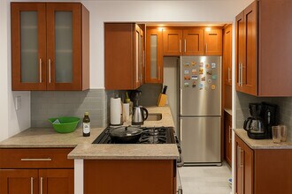 420 E 64th St in New York, NY - Building Photo - Building Photo