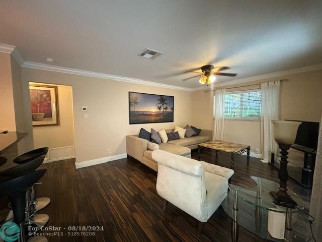 4552 Poinciana St-Unit -2 in Lauderdale-by-the-Sea, FL - Building Photo