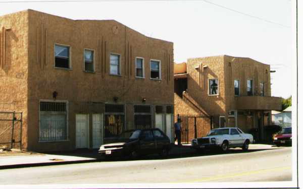 3109-3125 Ocean View Blvd in San Diego, CA - Building Photo - Building Photo