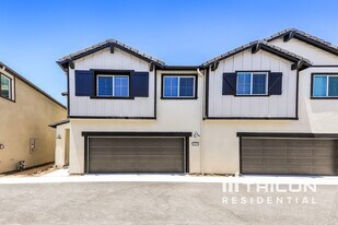 28193 Cookhouse Ln in Menifee, CA - Building Photo