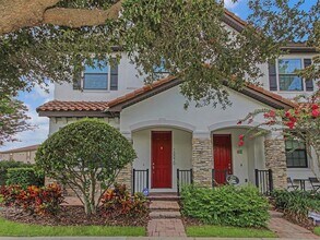 10070 Eagle Creek Center Blvd in Orlando, FL - Building Photo - Building Photo