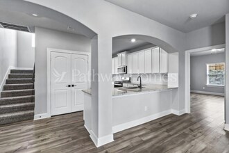 1033 Sleepy Owl Ln in Fort Worth, TX - Building Photo - Building Photo