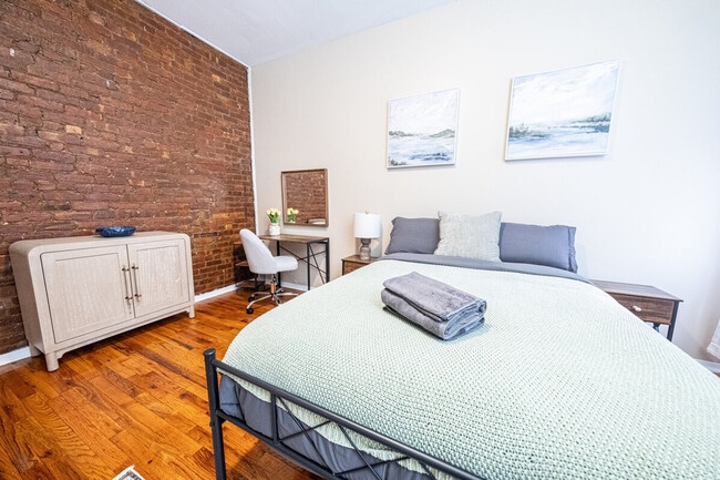 125 La Salle St in New York, NY - Building Photo - Building Photo