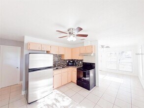 407 W Bella Vista St in Lakeland, FL - Building Photo - Building Photo