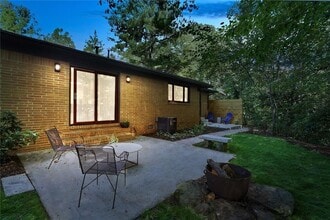 1995 Commodore Ln in Chamblee, GA - Building Photo - Building Photo