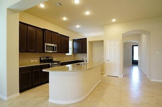 29015 Davenport Dr in Katy, TX - Building Photo - Building Photo