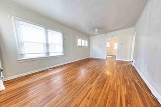 3810 Neosho St in St. Louis, MO - Building Photo - Building Photo