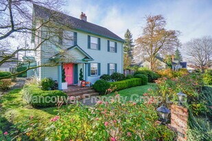 309 W 37th St in Vancouver, WA - Building Photo