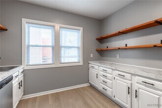 1431 Hertel Ave, Unit 1 in Buffalo, NY - Building Photo - Building Photo