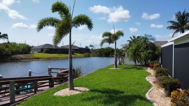 10264 Winnipeg St in Port Charlotte, FL - Building Photo - Building Photo