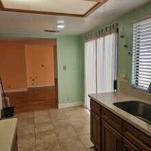 8503 Center Pky in Sacramento, CA - Building Photo - Building Photo