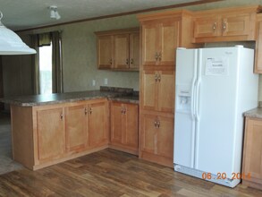 203 2nd St S in Froid, MT - Building Photo - Building Photo