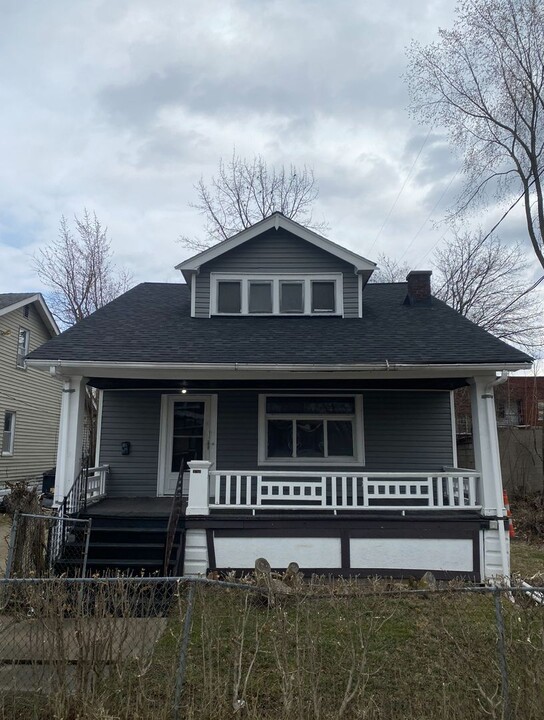 3769 E 124th St in Cleveland, OH - Building Photo