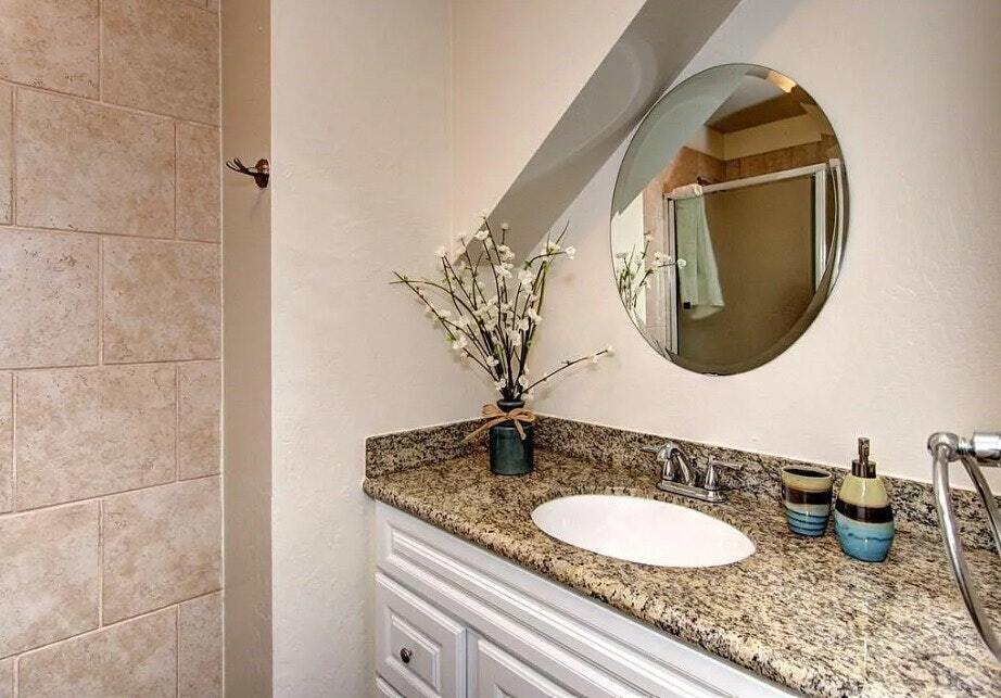 5954 Sorrel Ave in San Jose, CA - Building Photo