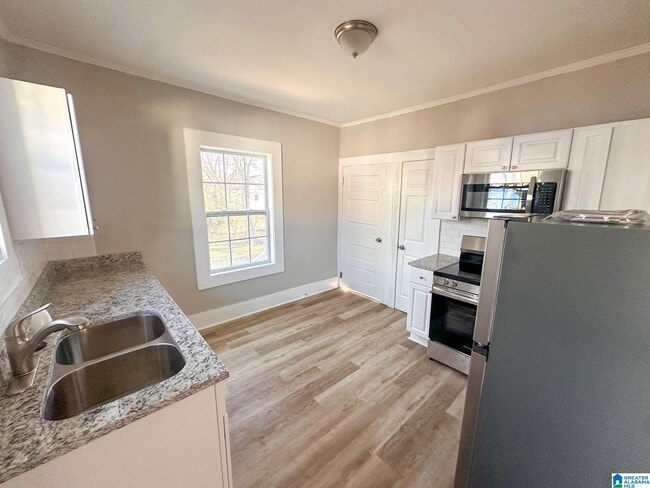 property at 314 43rd St