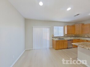 42506 W Mira Ct in Maricopa, AZ - Building Photo - Building Photo